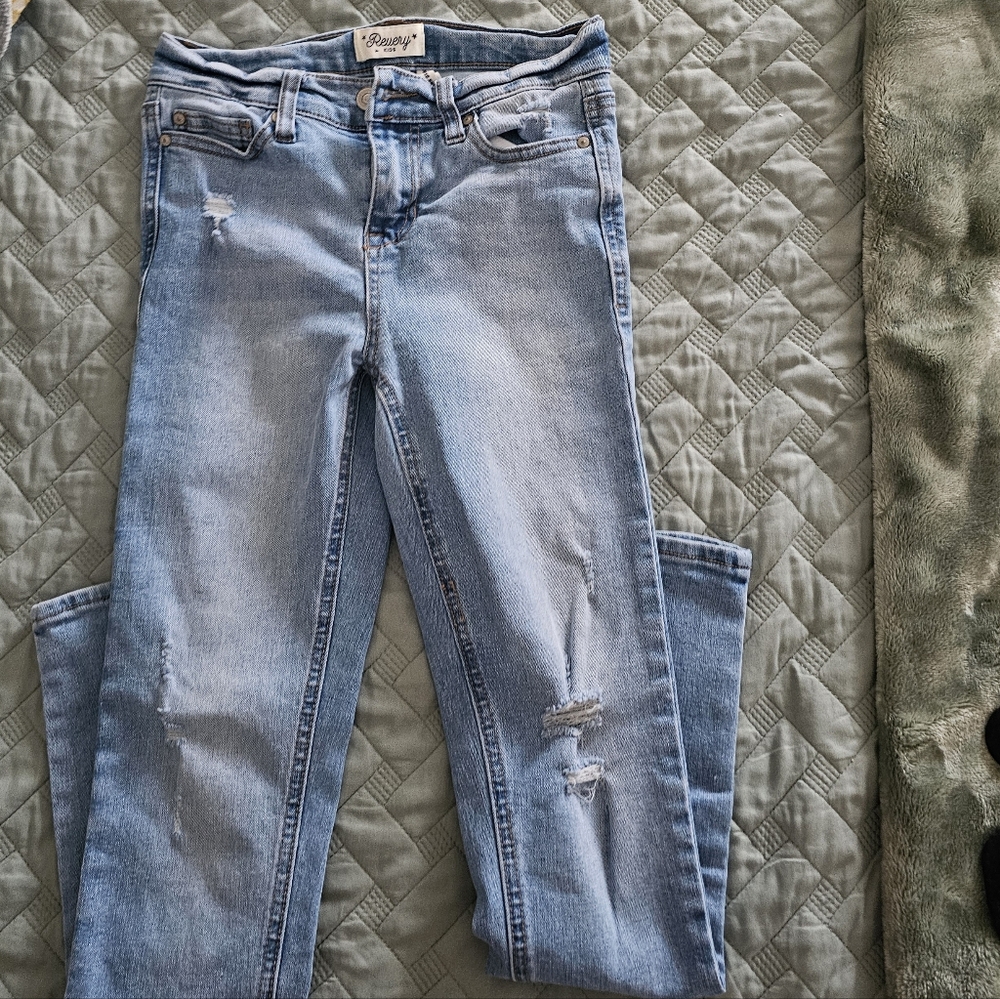 Revery Kids Light Blue Distressed Jeans Size 10